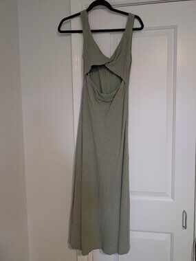 Petal and Pup Apollo Midi Summer dress